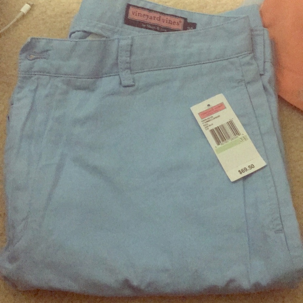 Vineyard vines light blue shorts